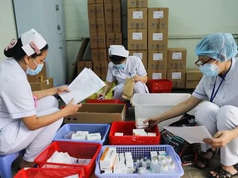 Gia hạn thêm hơn 700 thuốc, vắc-xin và sinh phẩm y tế