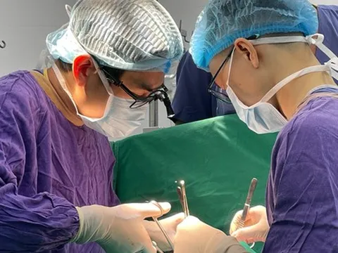 Bệnh viện Việt Đức cạn vật tư, hàng trăm bệnh nhân phải dời lịch mổ, hoãn mổ