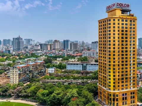Chào bán giá 250 triệu USD, khách sạn dát vàng của đại gia Đường “bia” định giá cao hơn cả Metropole Hanoi có vị trí đắc địa hơn nhiều?