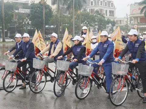 Nhiều hoạt động ý nghĩa khởi động Tháng Thanh niên tại miền Trung