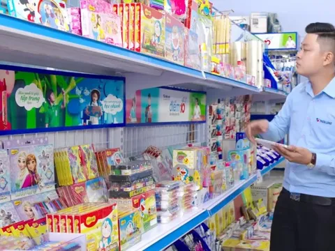 Đang bán bút bi lãi tiền tỷ mỗi ngày, vì đâu Thiên Long đột ngột giảm 77% lợi nhuận trong tháng đầu năm 2023?