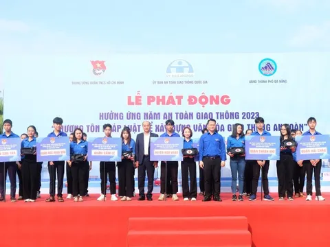 Nhiều hoạt động hưởng ứng Năm an toàn giao thông 2023 tại Đà Nẵng
