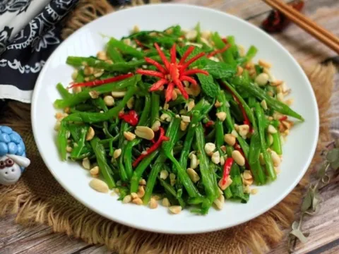 Không phải luộc, rau muống chế biến theo cách này mới là “ngon số 1”