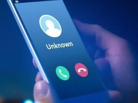 Một phụ huynh ở Hà Nội trình báo mất 200 triệu sau cuộc gọi "con cấp cứu"