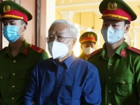 Cú bắt tay khiến Đông Á Bank “bốc hơi" 5.500 tỷ đồng