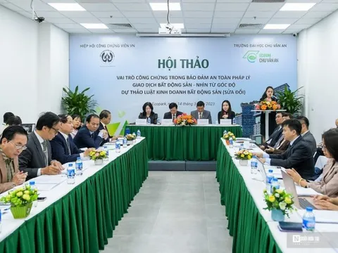 Vai trò công chứng đảm bảo an toàn pháp lý giao dịch bất động sản