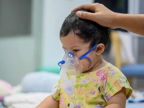 Đã có hơn 1.000 trẻ mắc virus hợp bào hô hấp: 5 dấu hiệu điển hình để nhận biết bệnh