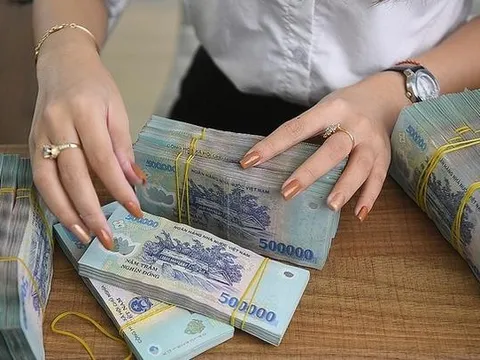 Hiện tượng lạ: Một doanh nghiệp BĐS bán thành công 2.300 tỷ đồng trái phiếu lãi suất chỉ 6%/năm