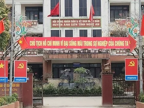 Nghệ An: Nhiều cán bộ chủ chốt huyện xin thôi vị trí công tác