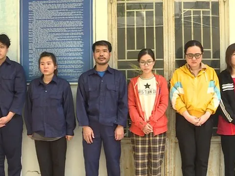 Nhân viên Cty mua bán nợ thực hiện hàng trăm nghìn cuộc gọi 'khủng bố' mỗi tháng
