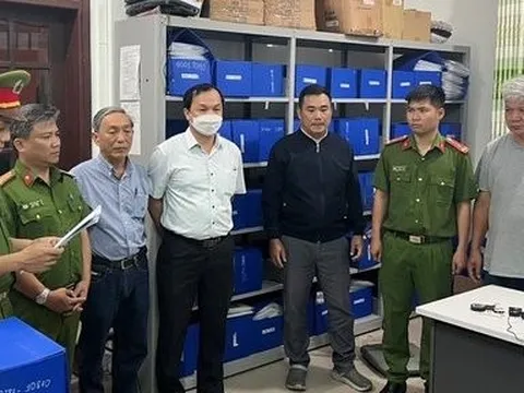 Đà Nẵng: Phát hiện vi phạm trong đăng kiểm đường thủy nội địa
