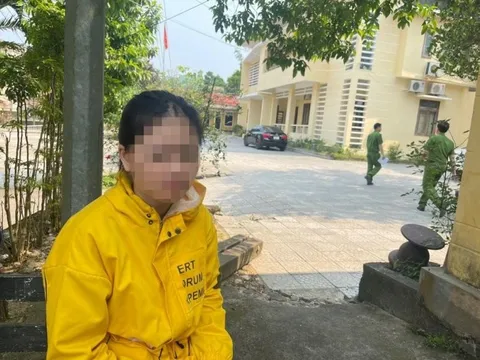 Tiết lộ danh tính đôi nam nữ lái xe SH "làm xiếc" trên đèo Hải Vân