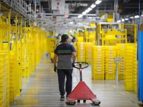 Trong "làn sóng sa thải", Amazon tiếp tục cắt giảm 9.000 nhân viên