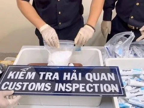 Thông tin mới sự việc 4 tiếp viên hàng không xách ma tuý từ Pháp về Việt Nam