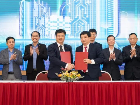 Hợp tác mở rộng nhân lực lĩnh vực công nghệ, điện tử viễn thông