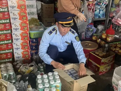 Tây Ninh: Tịch thu, tiêu hủy hơn 4.500 bao thuốc lá điếu nhập lậu