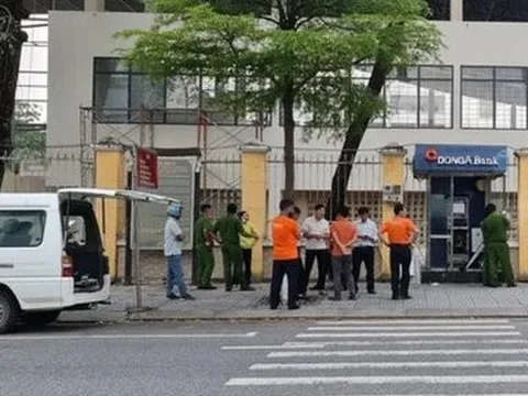 Đập trụ ATM trộm két tiền ngay ở trung tâm Tp.Đà Nẵng