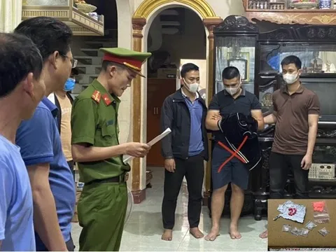 Đối tượng tàng trữ ma túy chống trả công an hòng trốn chạy