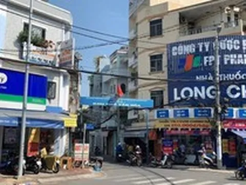 Chuỗi Long Châu năm 2022 lãi gấp 10 lần năm trước, mục tiêu mở rộng lên 1.500 nhà thuốc