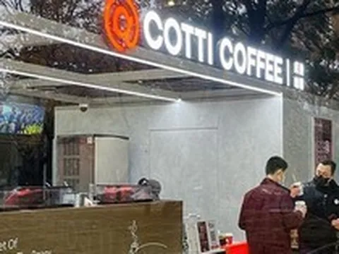 Chuỗi cà phê chưa đầy 1 năm tuổi đe doạ Starbucks: Giá rẻ hơn cả nửa, dự kiến 2 năm nữa sẽ có 10.000 cửa hàng