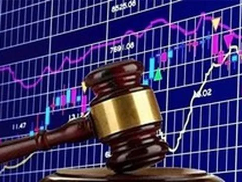 Uỷ ban chứng khoán ‘tuýt còi’ doanh nghiệp bán chui cổ phiếu quỹ