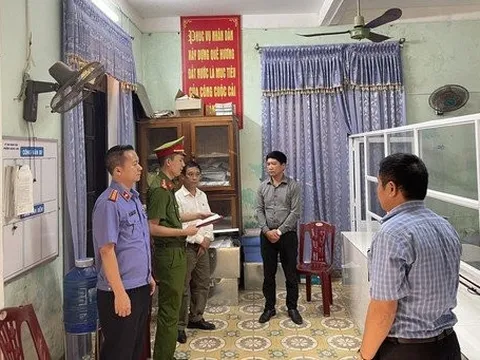 Cán bộ tư pháp phường bị bắt vì nhận hối lộ để làm sổ đỏ