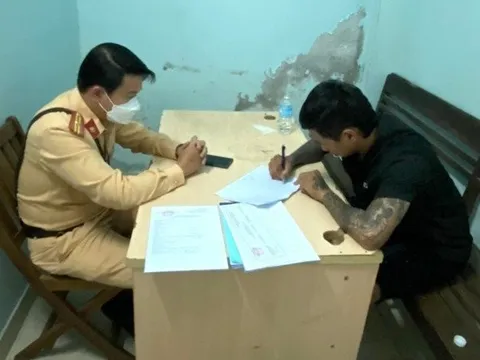 Đà Nẵng: Phát hiện con nghiện khi điều khiển ô tô vi phạm giao thông