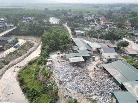 Hàng loạt cơ sở tái chế bao bì vô tư xả thải “bức tử” môi trường