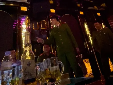 Xử lý quán karaoke "hoạt động chui" lớn nhất tại Hải Dương