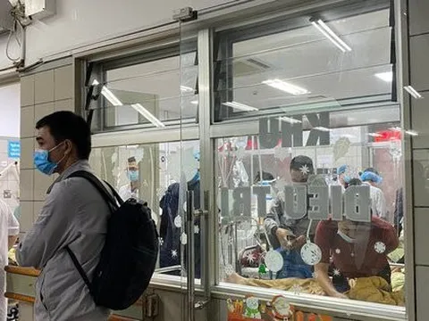 Hà Nội: Hơn 60 học sinh tiểu học nhập viện cấp cứu sau chuyến dã ngoại