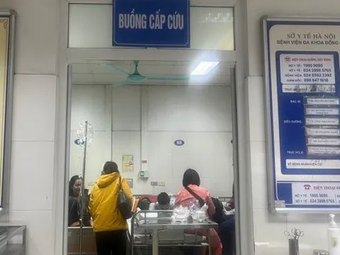 56 học sinh Hà Nội nghi bị ngộ độc đã ăn gì?