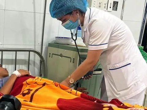 Thêm 2 người ngộ độc sau khi ăn cá chép ủ chua ở Quảng Nam