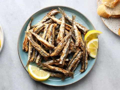 Loại cá là nguyên liệu tạo nên thứ gia vị trứ danh của người Việt hóa ra còn là ‘kho thuốc’ quý bổ não và tim