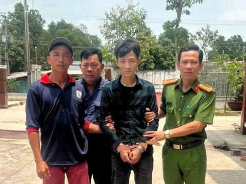 Long An: Bắt giữ đối tượng trộm cắp tài sản đang trên đường bỏ trốn