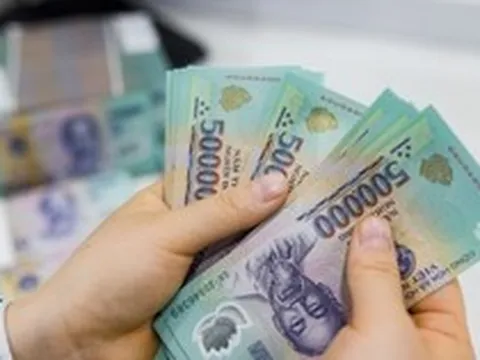 Khoản lỗ trăm tỷ hé lộ 'tay chơi' khai khoáng kín tiếng