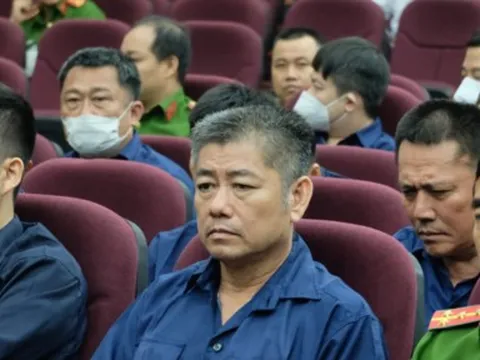 Vụ buôn lậu 200 triệu lít xăng dầu: 15 bị cáo được rút kháng nghị