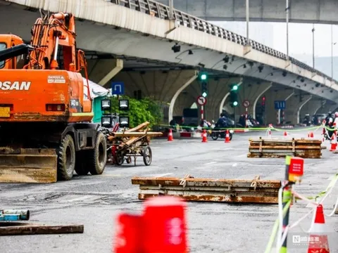 Rào chắn thi công 2 cầu vượt thép 340 tỷ đồng ở Hà Nội