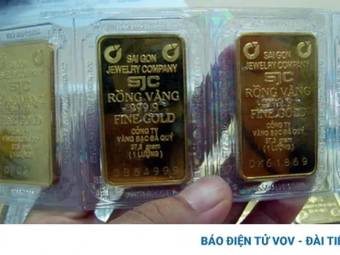 Giá vàng trong nước và thế giới cùng giảm