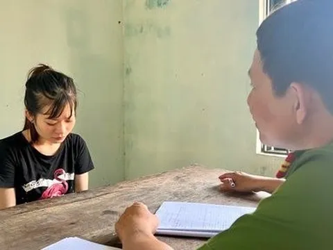 Huế: Đôi nam nữ cất hàng nghìn viên ma tuý ở túi áo "sa lưới"