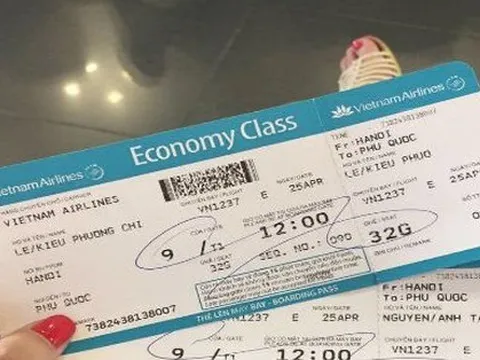 Bí mật sau những chiếc vé máy bay 0 đồng: giá 0 đồng nhưng phí lên tới nửa triệu