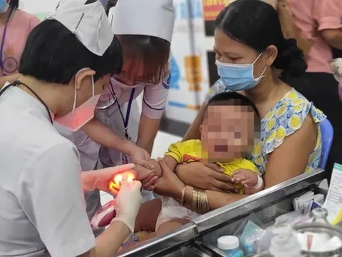 Đổ bệnh vì thời tiết khắc nghiệt