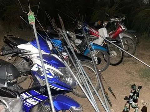 Bình Thuận: Điều tra vụ mâu thuẫn trên mạng, 2 nhóm mang hung khí hẹn đánh nhau