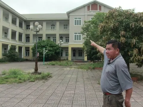 Nghệ An: Trụ sở hàng nghìn m2 bỏ không giữa trung tâm thành Vinh