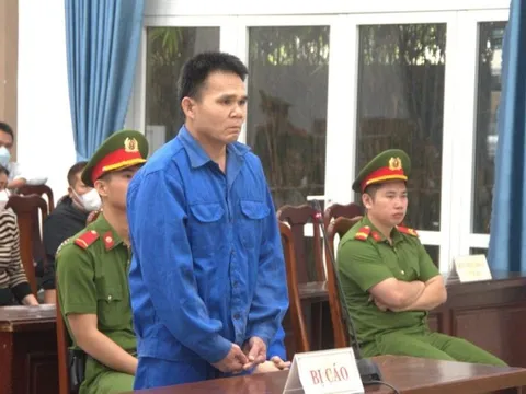 20 năm tù cho kẻ đổ xăng đốt nhà con nợ
