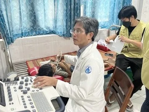 Phát hiện 31 ca bệnh tim trẻ em sau khám tầm soát ở huyện đảo Phú Quý