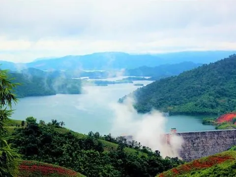 Tiềm năng của con sông nội địa dài nhất Việt Nam
