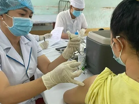 Phân bổ thêm 832.900 liều vắc-xin COVID-19 để tiêm nhắc lại