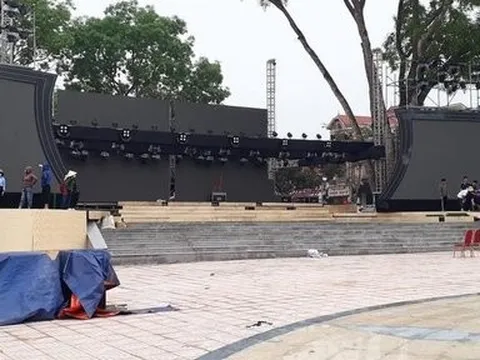 Nghệ An: Tai nạn khi dựng sân khấu, một lao động tử vong