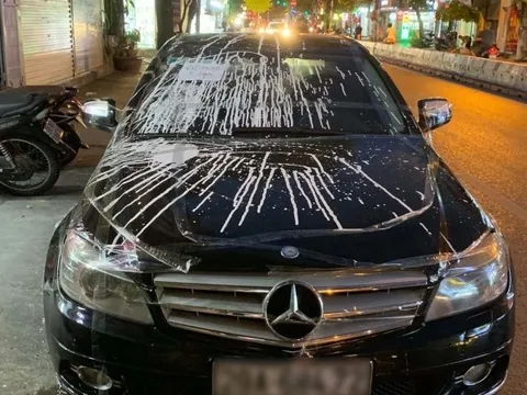 Vì sao người ta mặc nhiên coi vỉa hè là 'của nhà mình'?