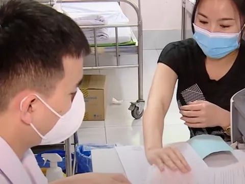 Dịch COVID-19 hôm nay: 2.461 ca mắc mới, bệnh nhân thở máy tăng